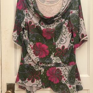 Floral Patterned Women's Top